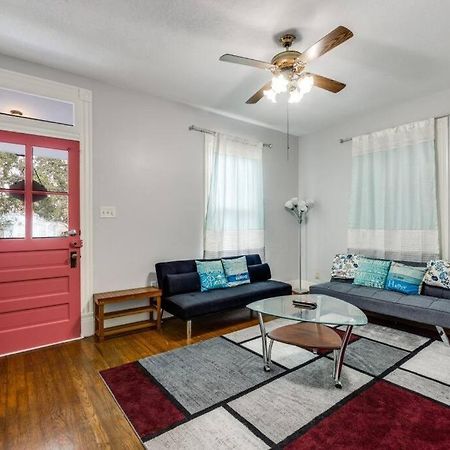 Cozy Sea Breeze Bungalow - 2 Mins To The Beach Galveston Eksteriør bilde